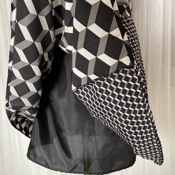 “Halogen” geometric, 3 D’s cubes, pleats 6P petite short skirt - Picture 7 of 17